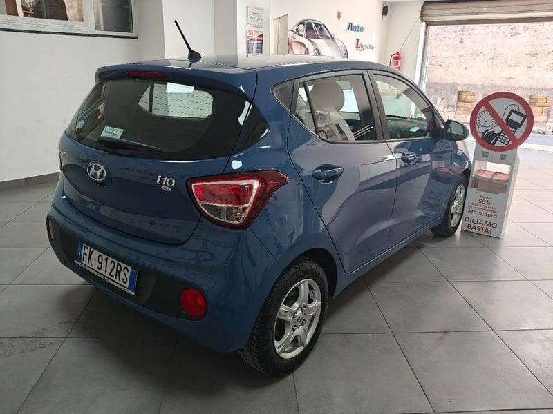 Hyundai i10 1.0 MPI econext LPGI Login LEGGI
