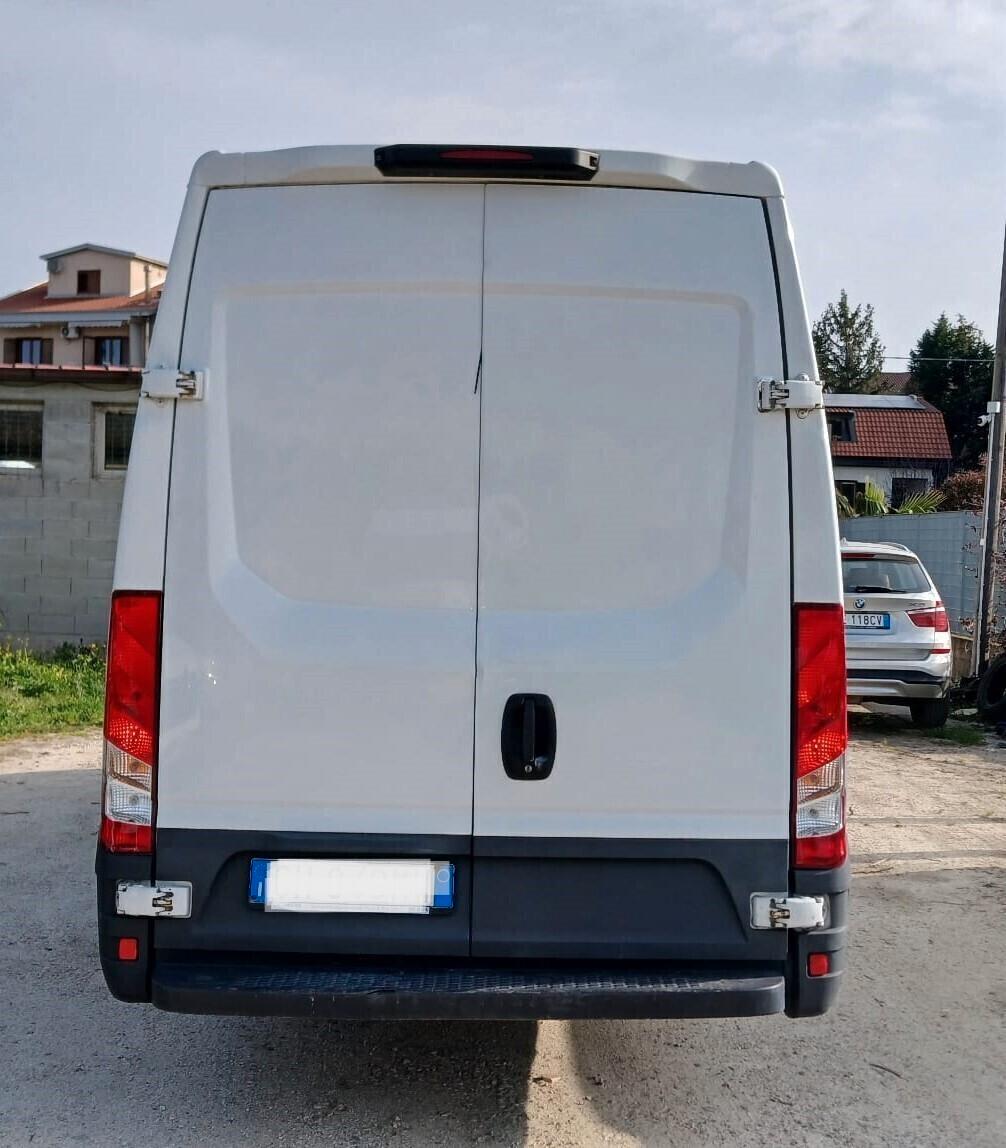 Iveco Dayli 2.3 MJT HI MATIC SILURO