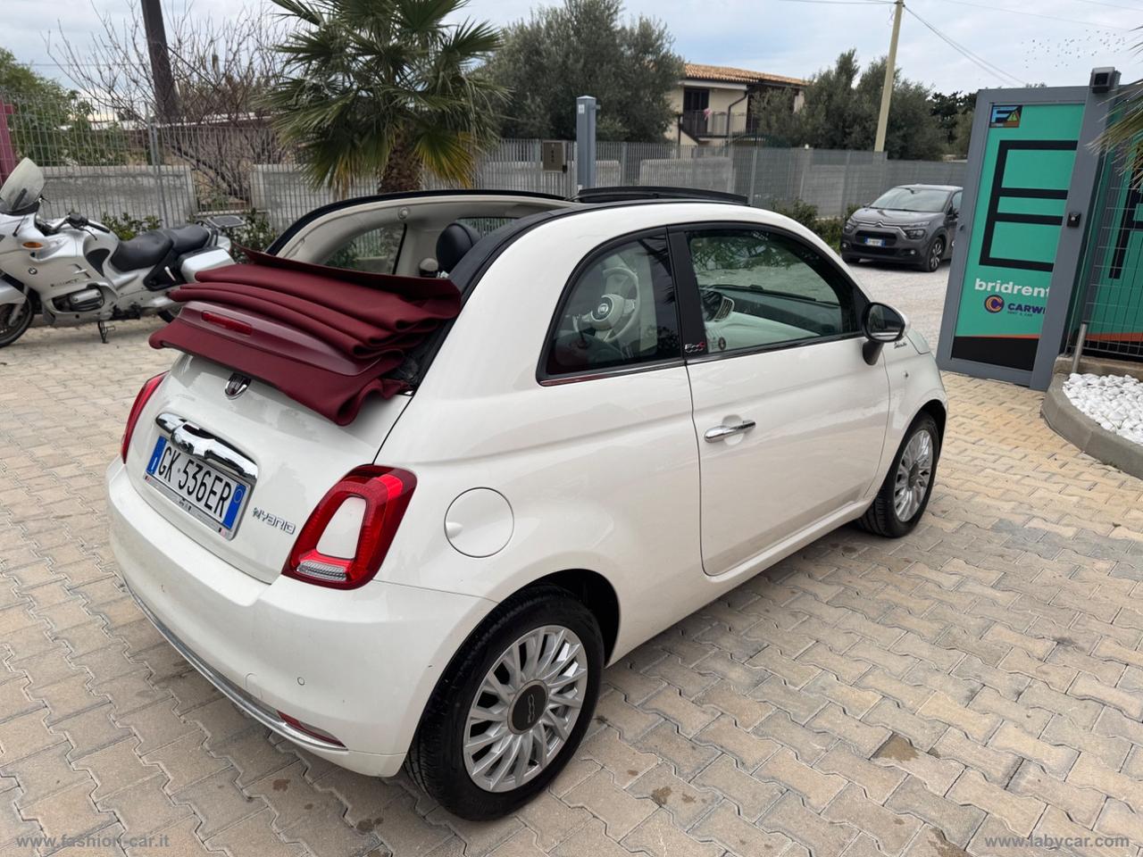 FIAT 500 C 1.0 Hybrid Dolcevita