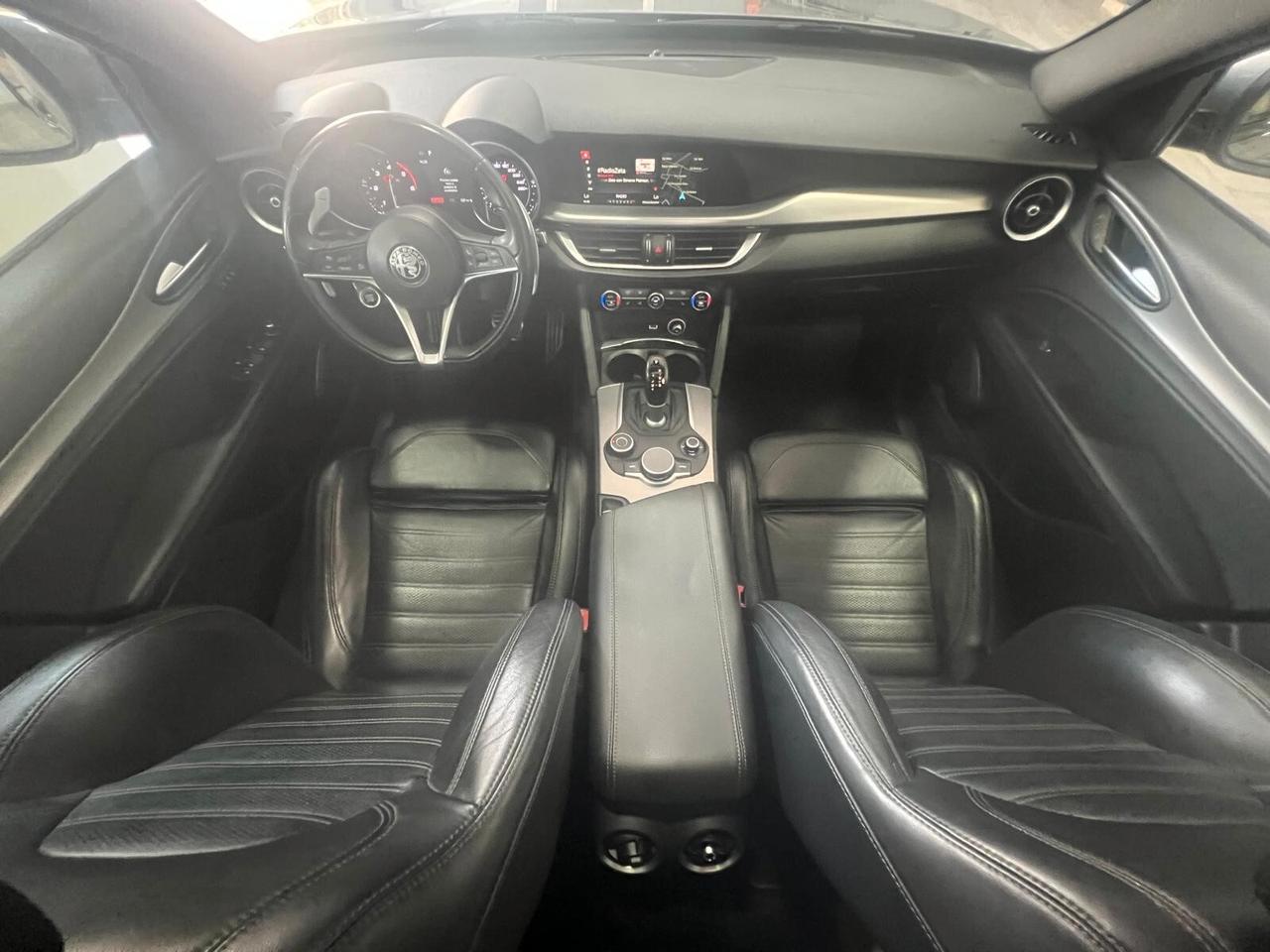 Alfa Romeo Stelvio 2.2 Turbodiesel 210 CV AT8 Q4 Executive