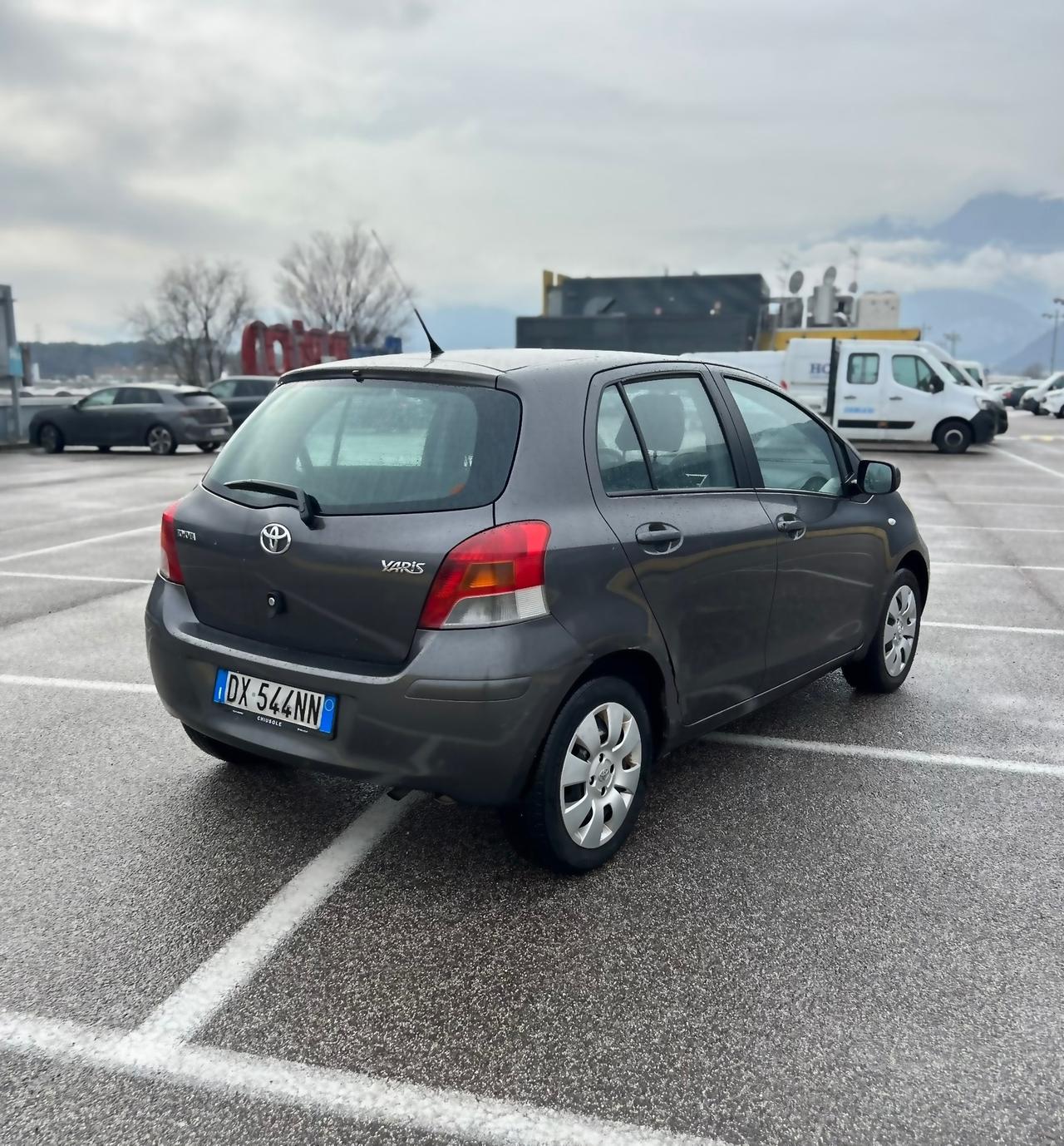 Toyota Yaris 1.0 5p Luxury Pack 2009 Neopatentati