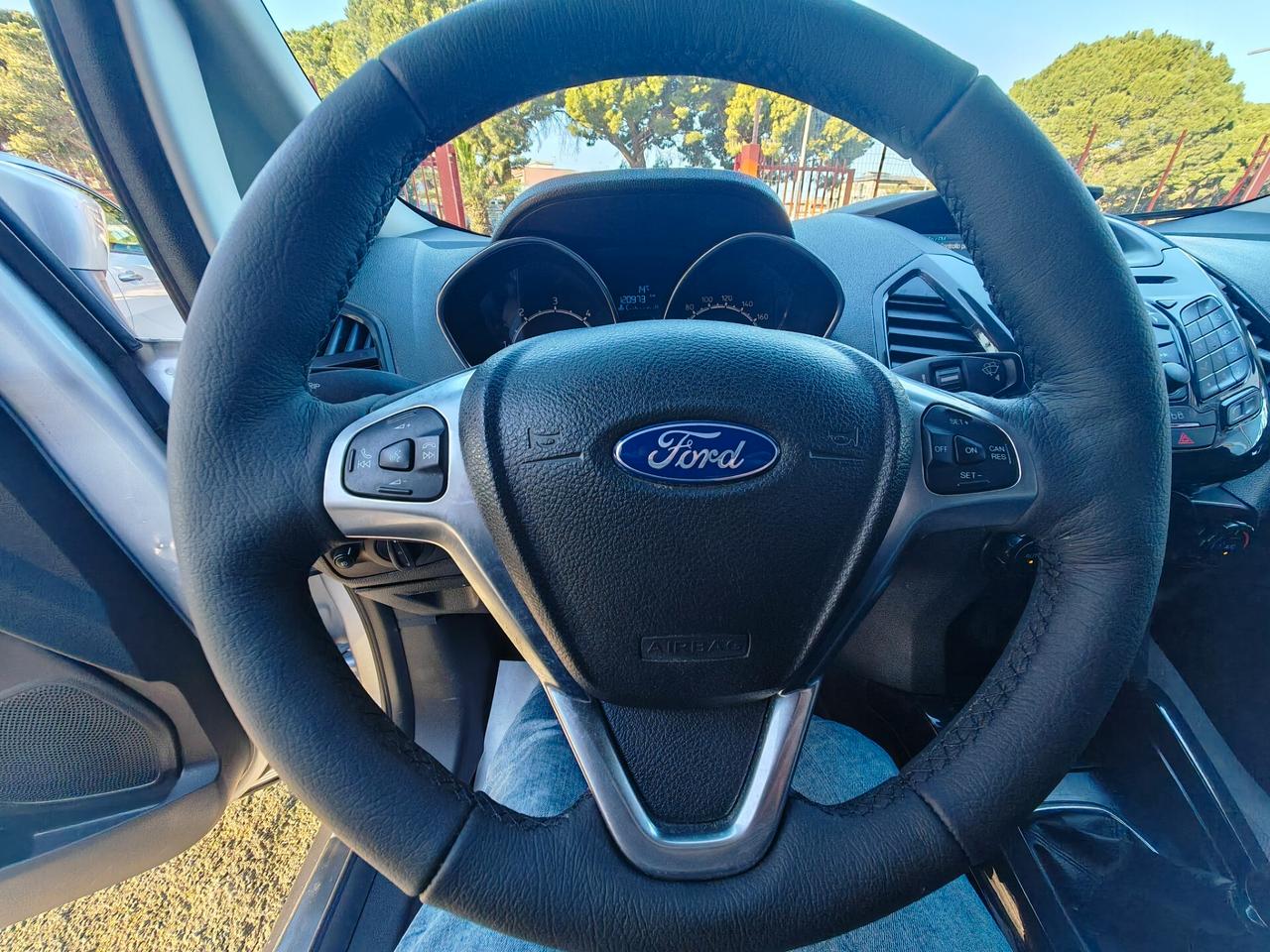 Ford Ecosport 1.5 diesel 10/2016 Cv95 TITANIUM