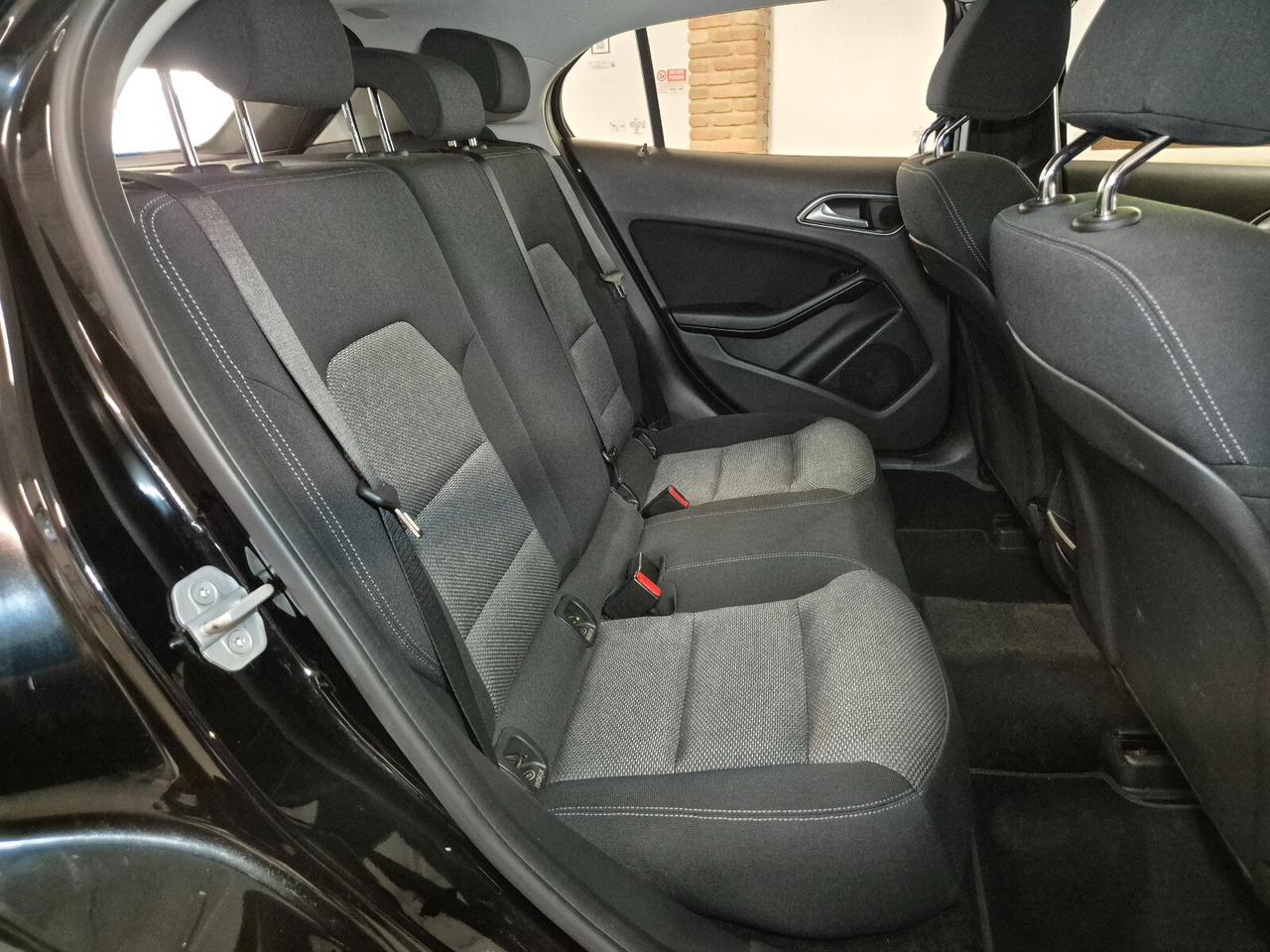 Mercedes-benz GLA 180 d Automatic Executive