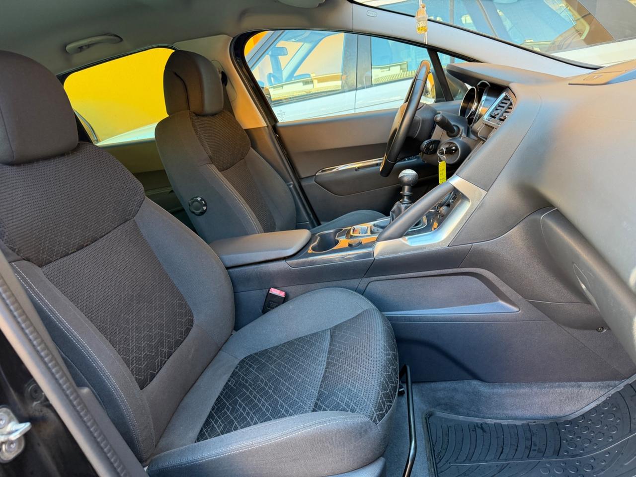 Peugeot 3008 BlueHDi 120 S&S Active