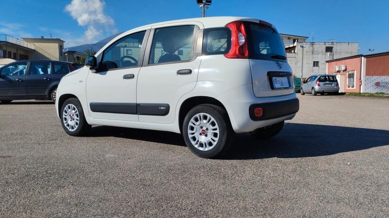 Fiat Panda 1.2 Connected by Wind