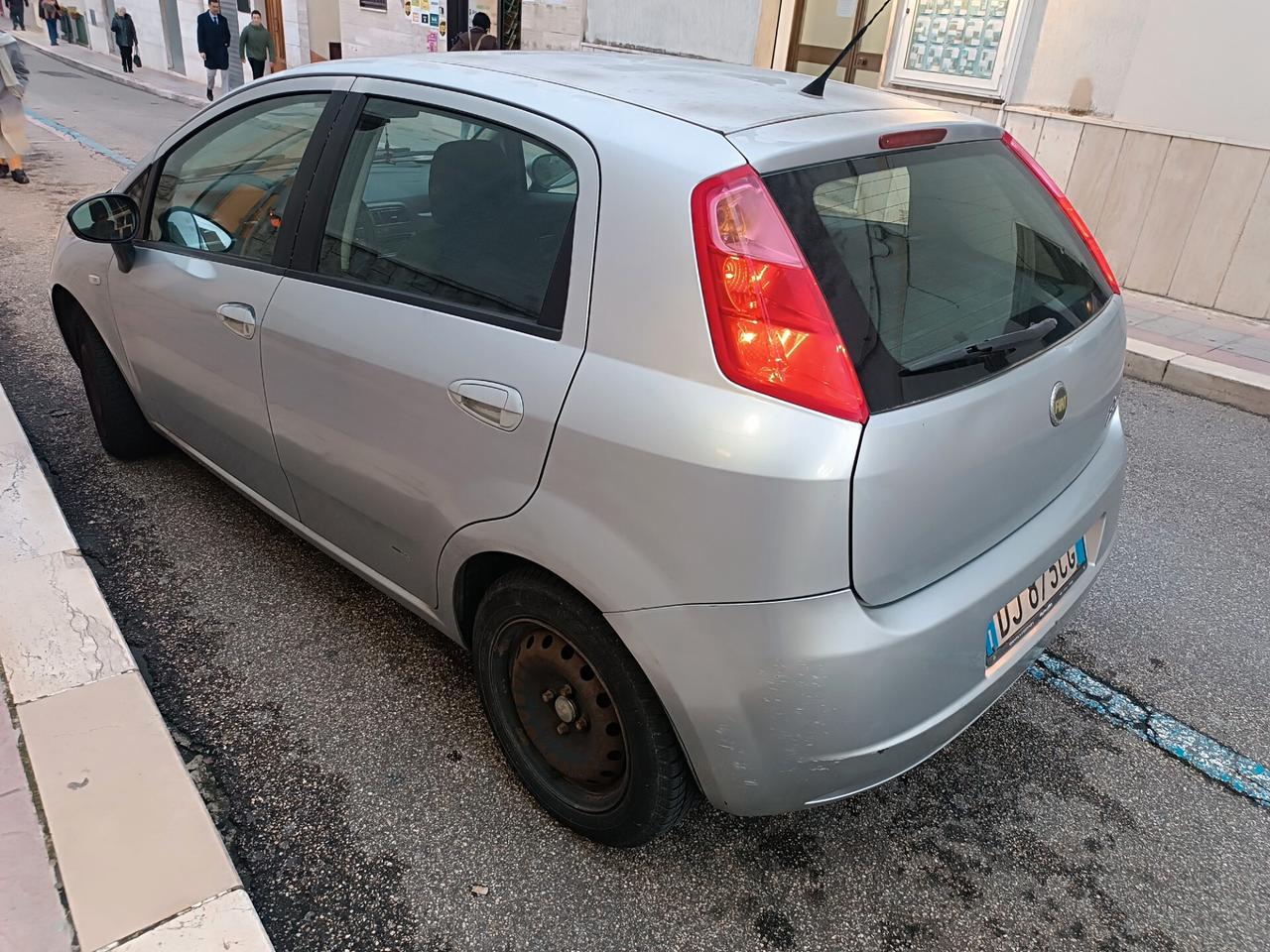 Fiat Grande Punto 1.3 MJT 75 CV 5 porte Dynamic