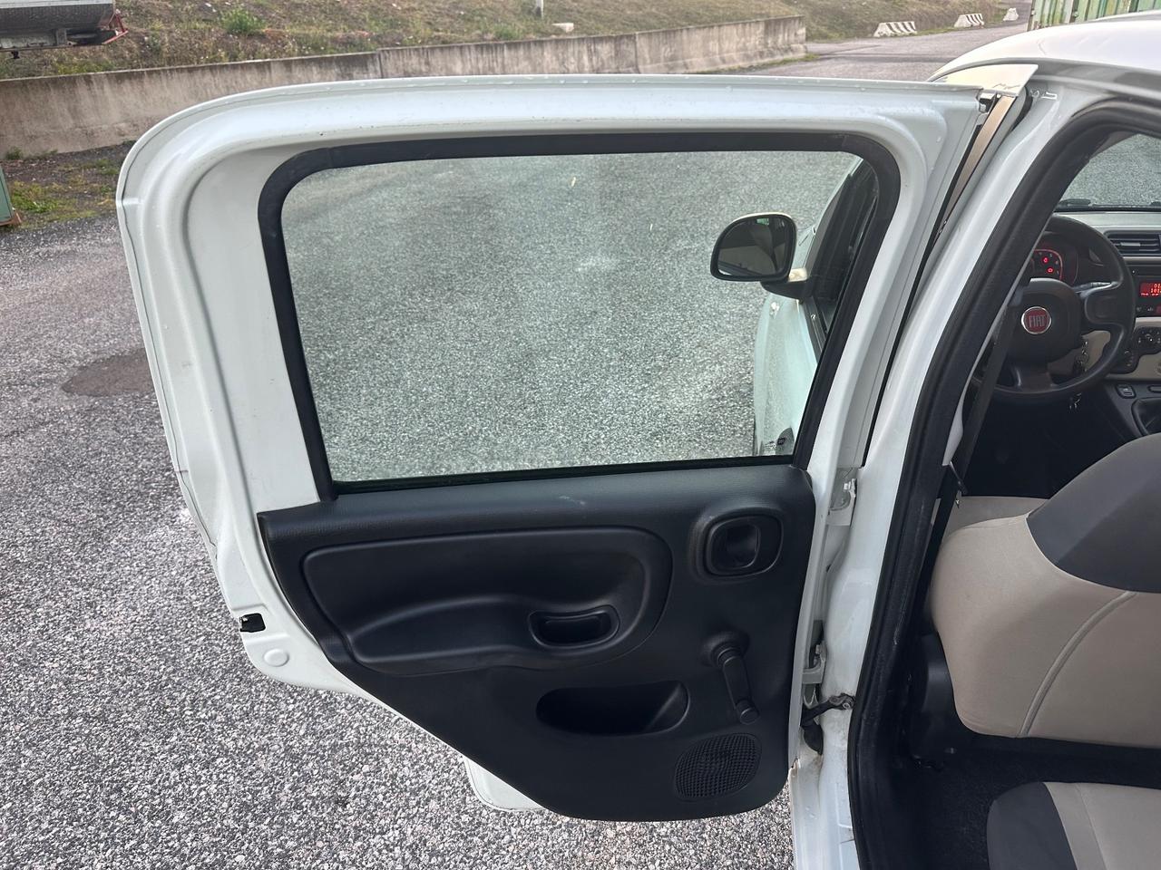 Fiat Panda 1.2 Easy POCHI KM VERI