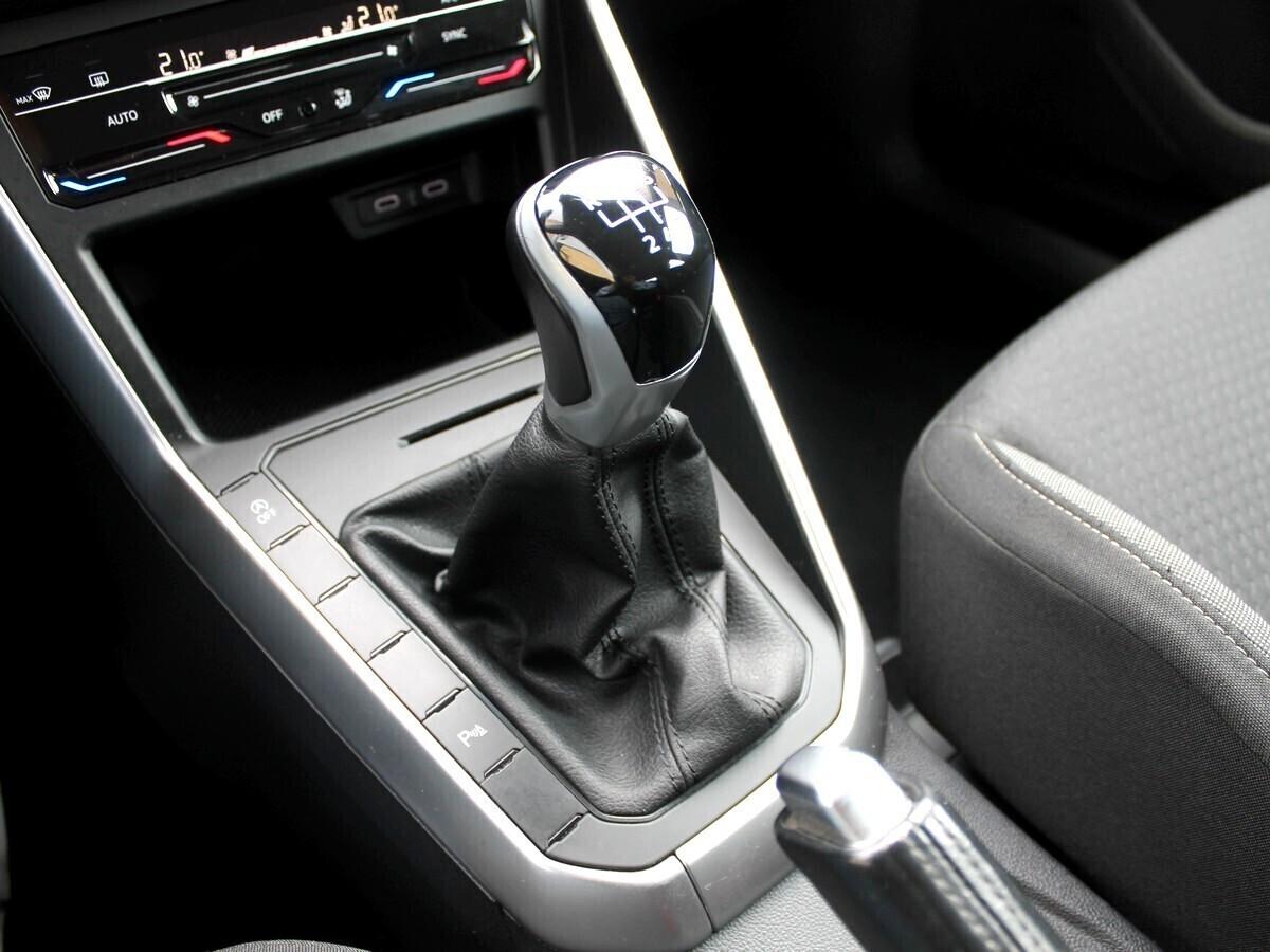 Volkswagen Polo 1.0tsi Life 95cv NAV VIRTUAL UNIPRO IVA DEDUCIBILE