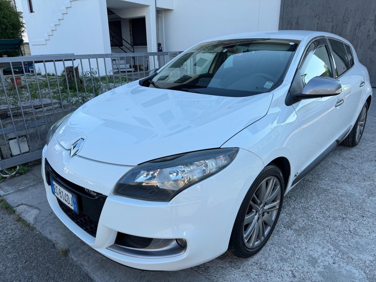 Renault Megane 1.5 dCi 110CV GT Line 12/2010 UNICA