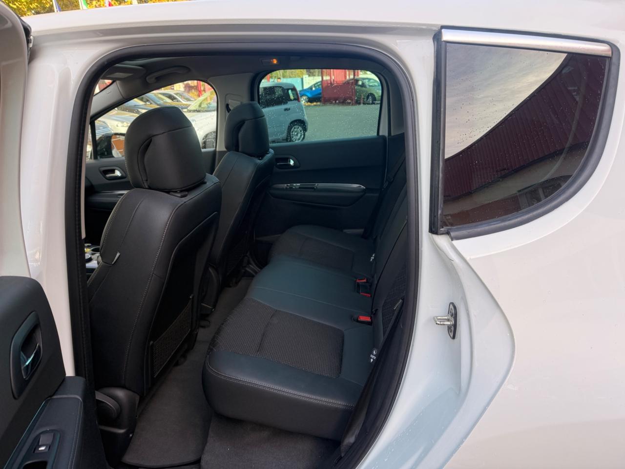 Peugeot 3008 BlueHDi 163 cv aut napapjri ibrida 4x4