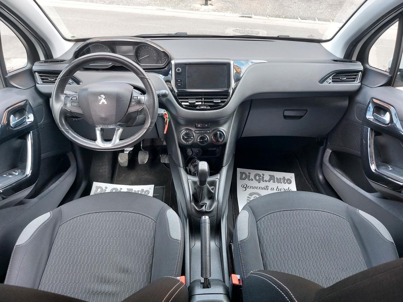 Peugeot 208 1.2 Gpl 82 Cv 5p Allure