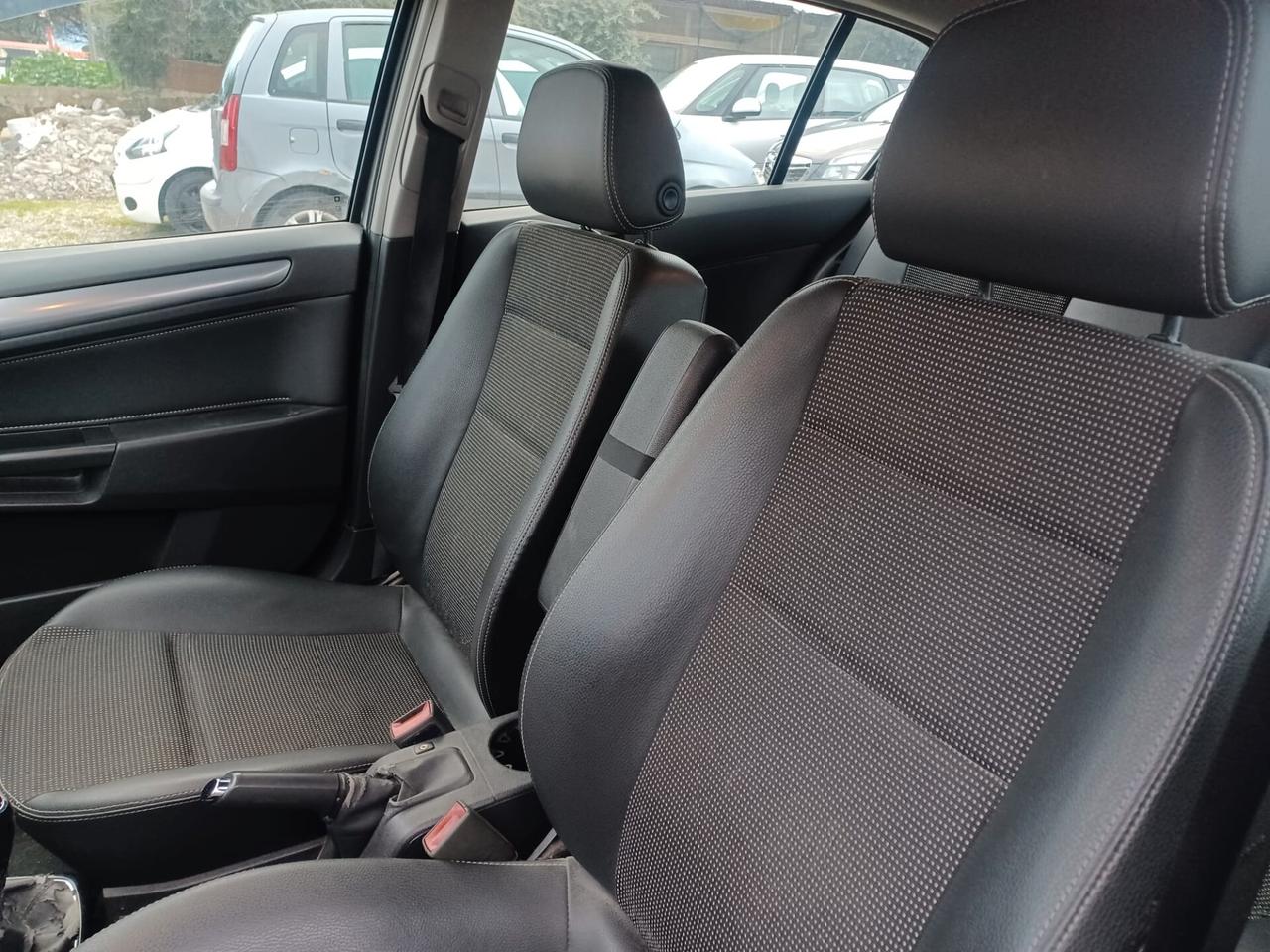 Opel Astra 1.7 CDTI 125CV 5 porte Cosmo