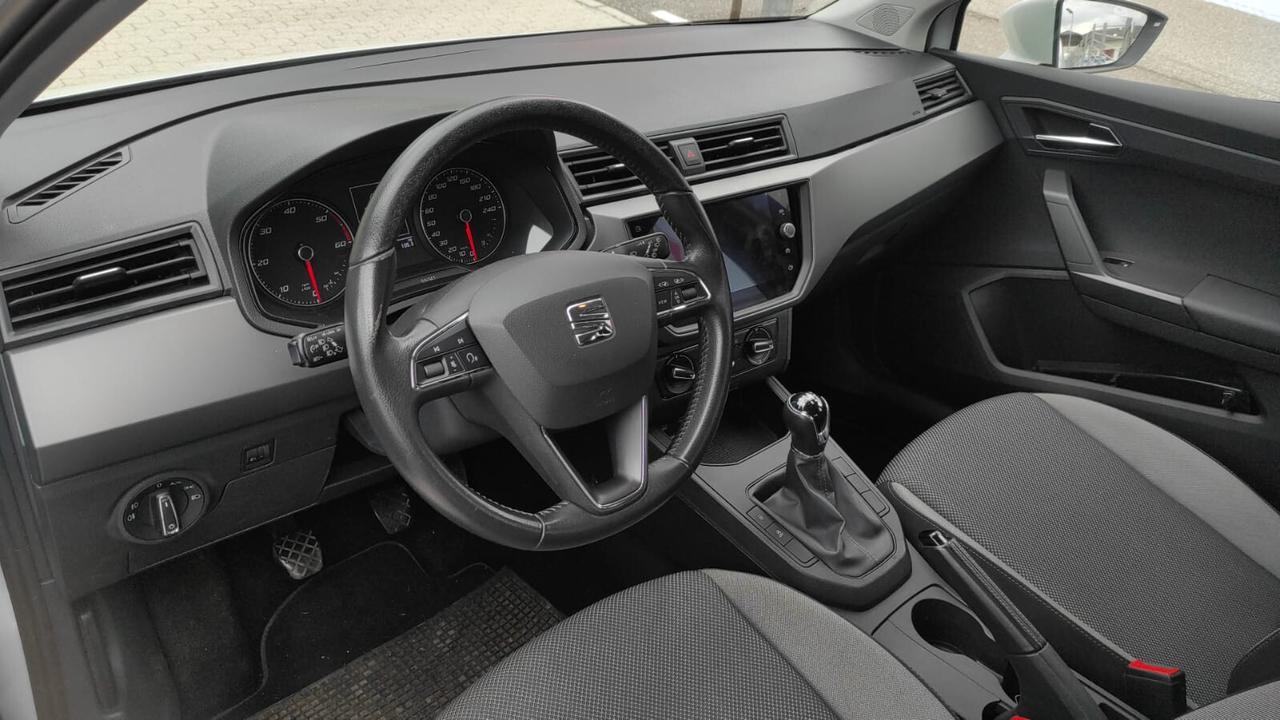SEAT IBIZA 1.6 TDI 95CV 5 PORTE MANUALE OK NEOPATENTATI