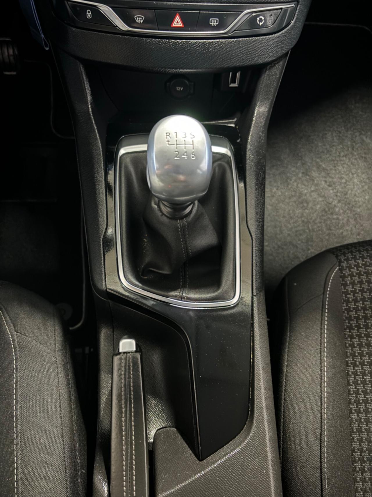 Peugeot 308 BlueHDi 120 SS SW Business