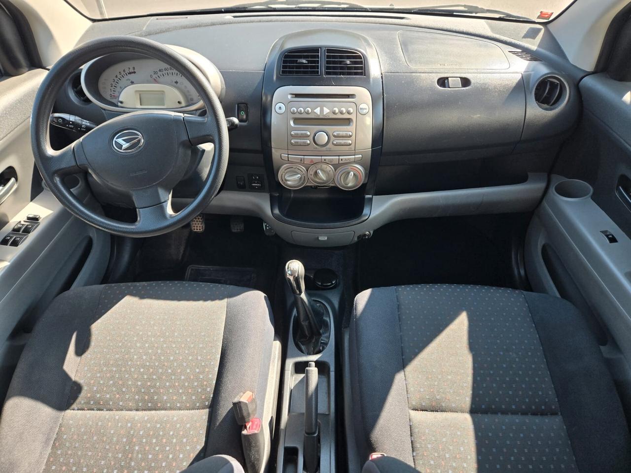 Daihatsu Sirion 1.0 Hiro