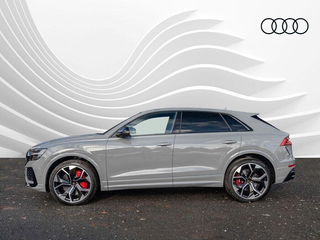 Audi RS Q8 RS Q8 TFSI V8 quattro tiptronic tetto cerchi lega 23