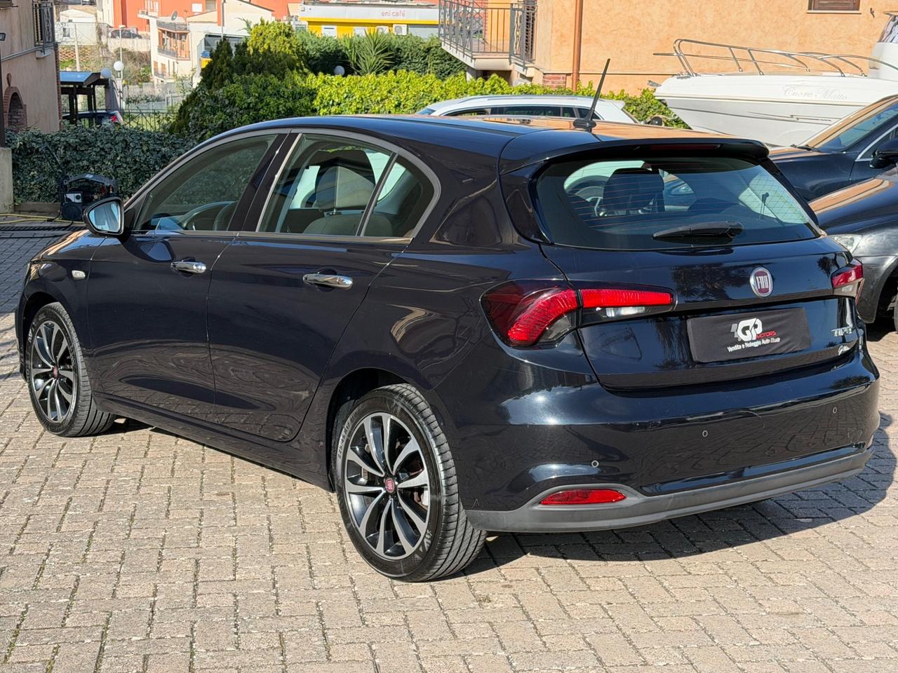 Fiat Tipo 1.6 Mjt S&S 5 porte S-Design