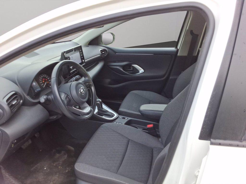 TOYOTA Yaris 1.5h active del 2023