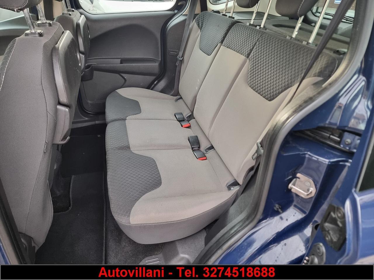 Ford Tourneo Courier 1.5 TDCI 75 CV Titanium Ok Ne