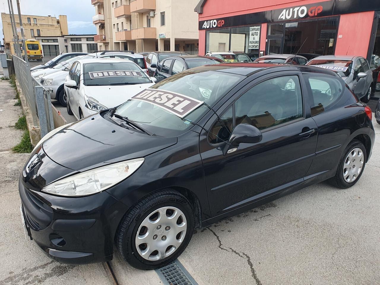 Peugeot 207 1.4hdi 70cv Neopatentati 2006