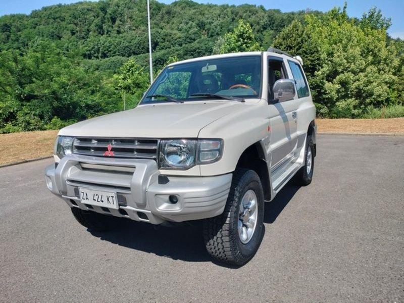 Mitsubishi Pajero Pajero 2.5 TDI GLS AUTO IN CONDIZIONI PERFETTE MOTORE SOSTITUITO