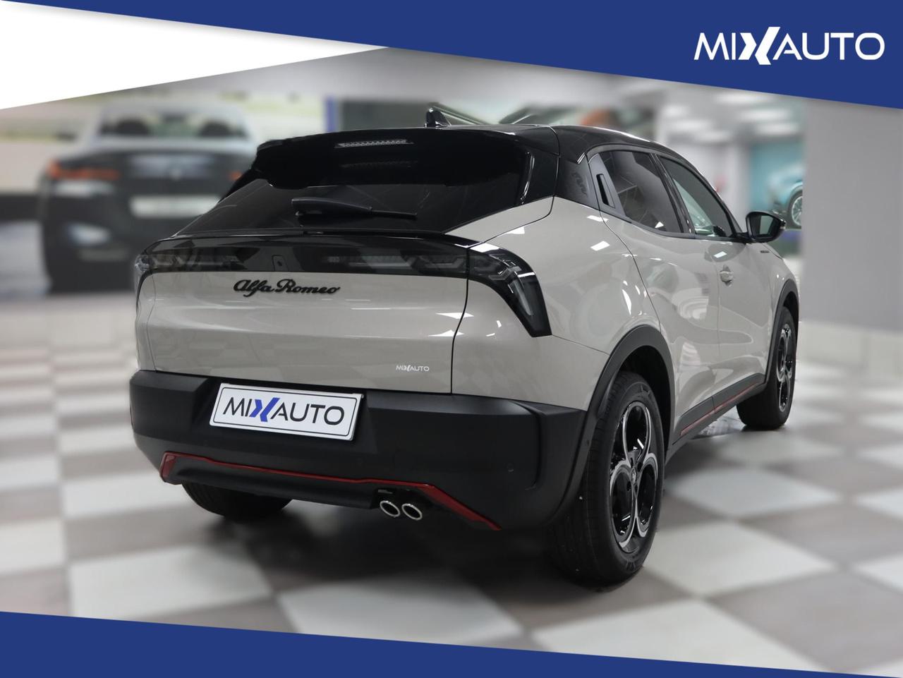 Alfa Romeo Junior 1.2 VGT Hybrid Speciale 145CV EDCT6