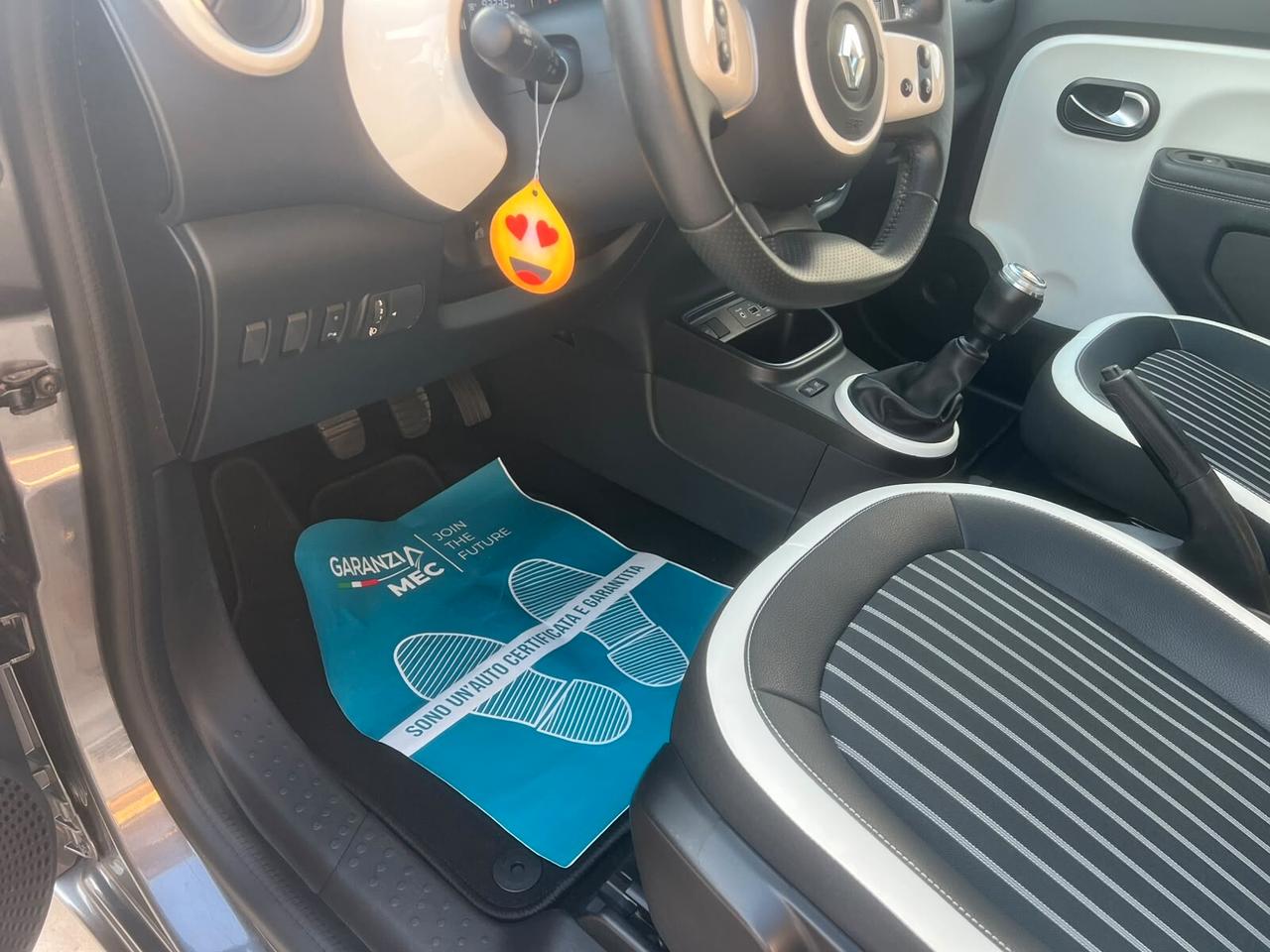 Renault Twingo 2019 INTENS