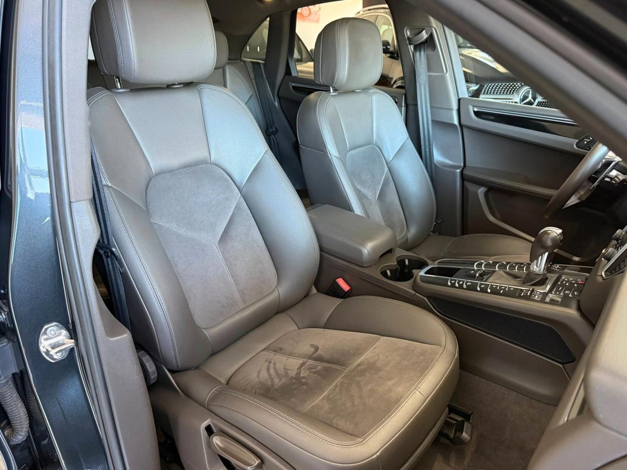 Porsche Macan 3.0 S Diesel Tetto