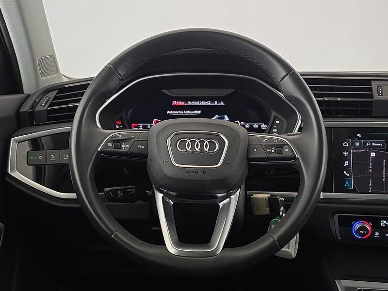 Audi Q3 35 2.0 tdi business advanced s-tronic