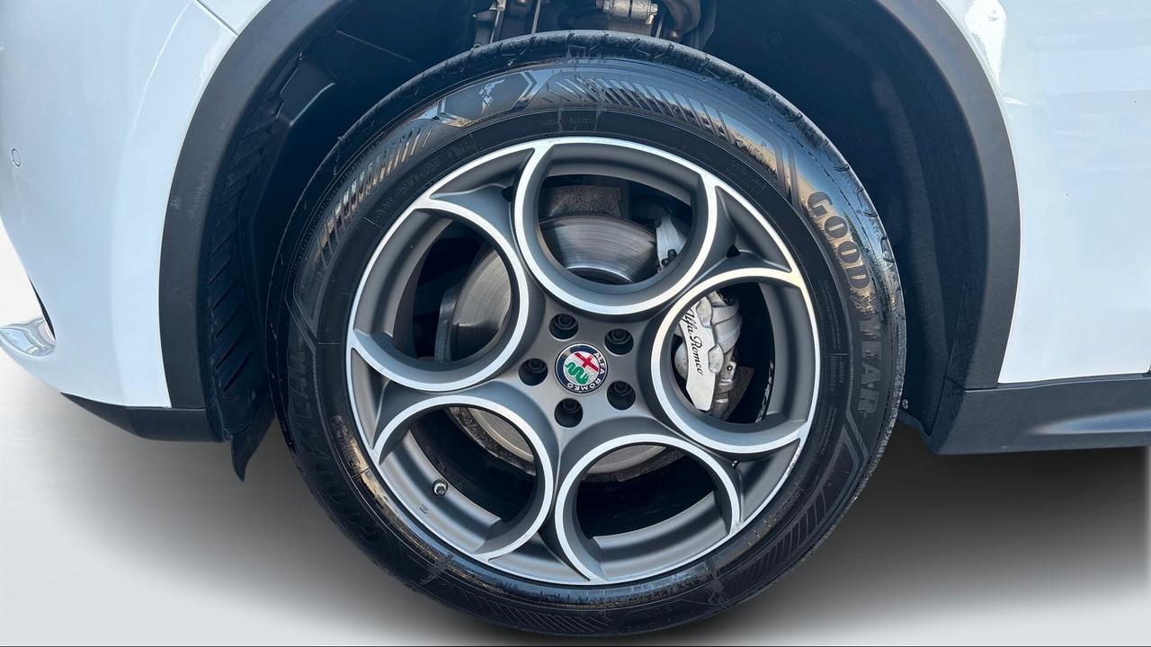 Alfa Romeo Stelvio 2.2 Turbodiesel 190 CV AT8 RWD Executive
