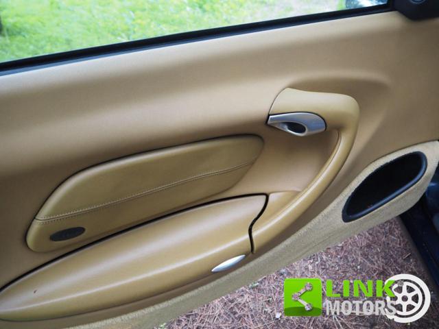 PORSCHE 911 Carrera cat Coupé