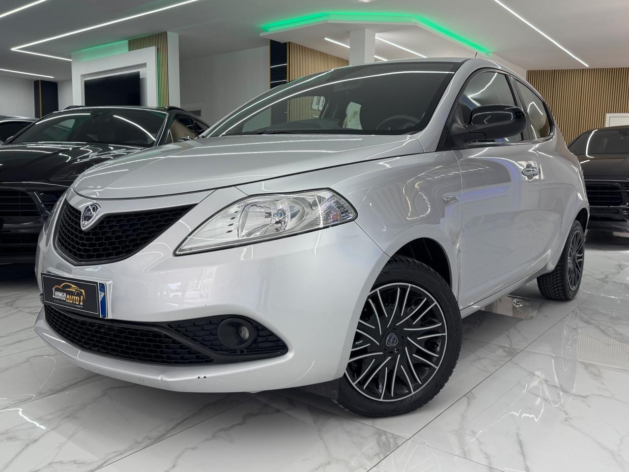 Lancia Ypsilon 1.3 MJT Platinum Full Opt