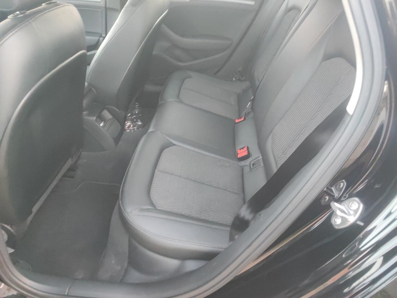 Audi A3 SPB 1.6 TDI clean diesel Ambition