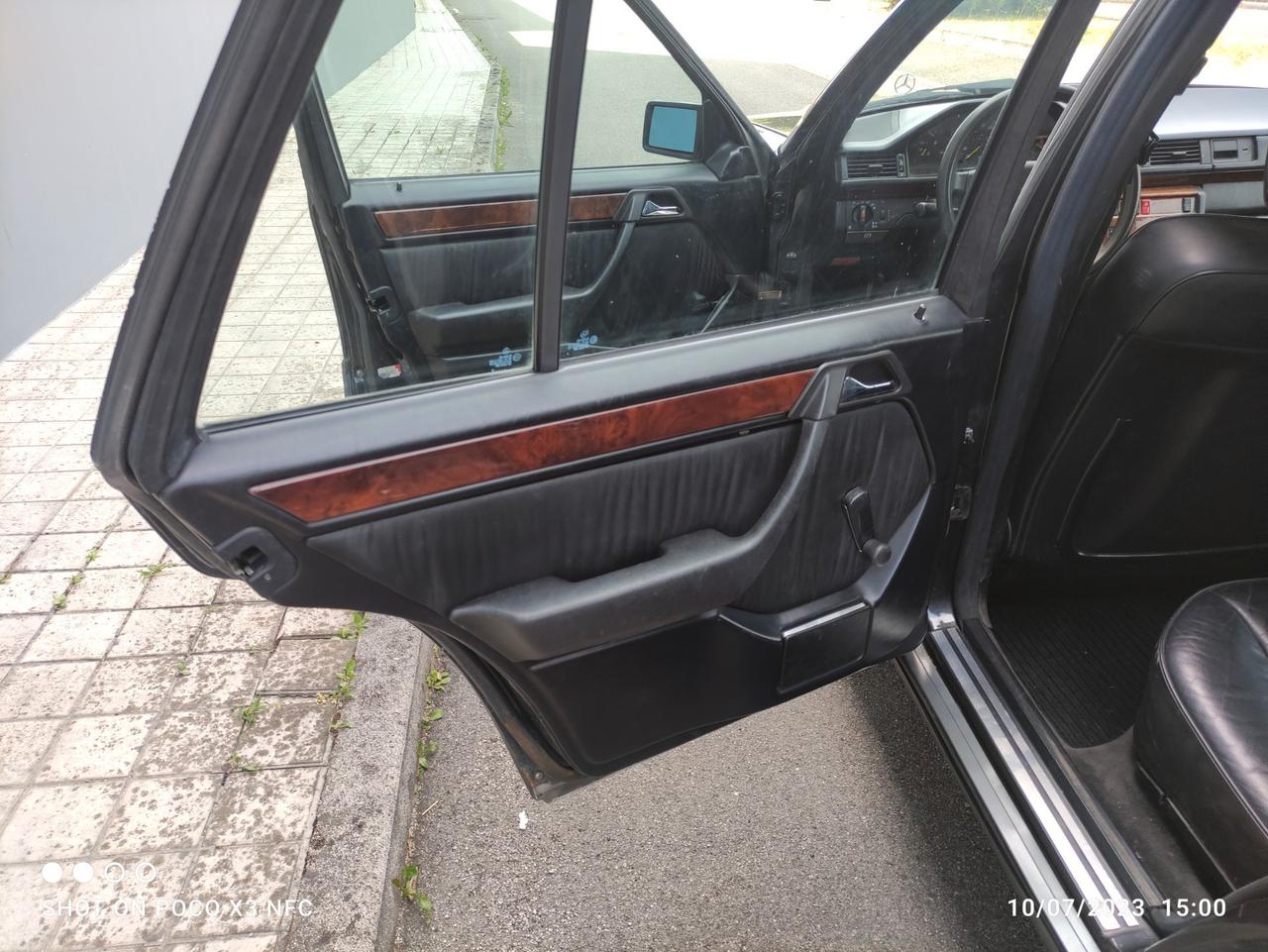 Mercedes-benz 200 MERCEDES BENZ AG 124 200 TE
