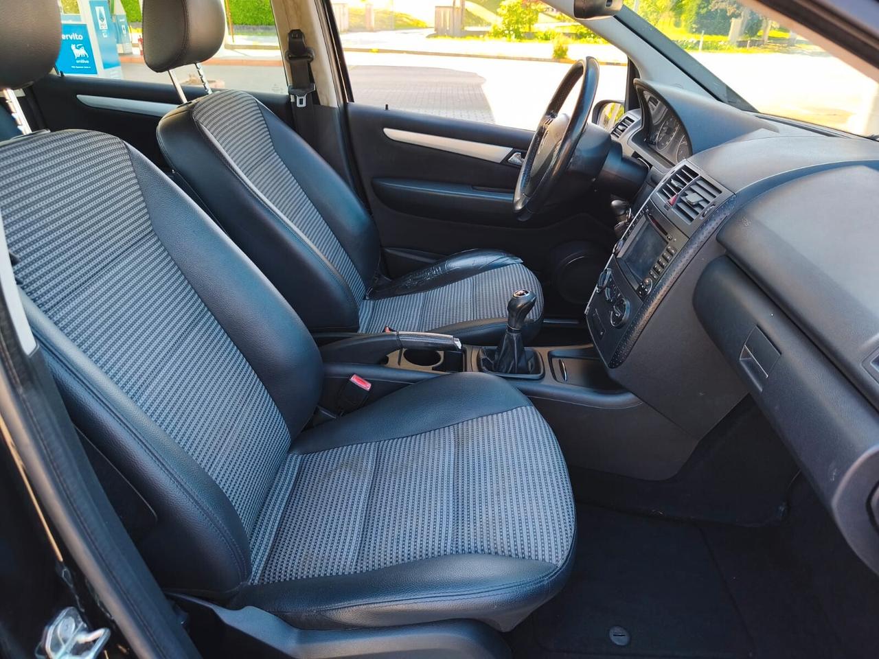 Mercedes-benz A 150 (Accetto Permute)