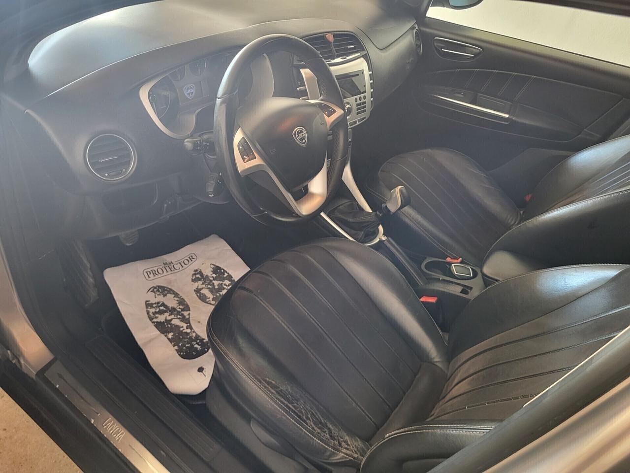 Lancia Delta 1.6 MJT DPF Oro