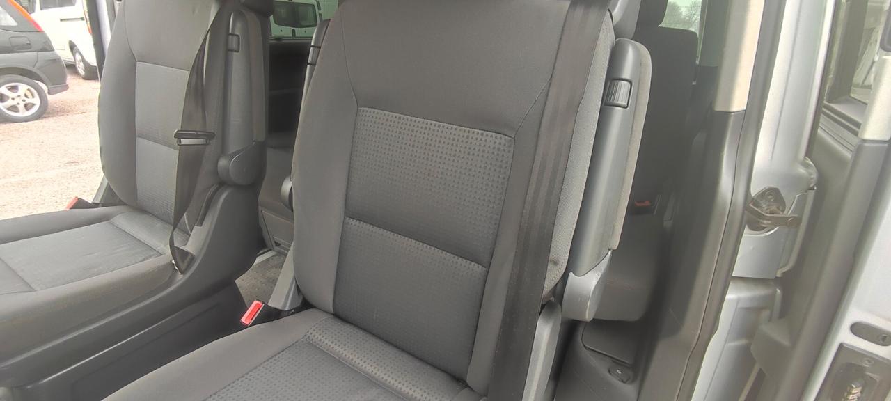 Volkswagen Multivan 2.5 TDI/174CV Comfortline