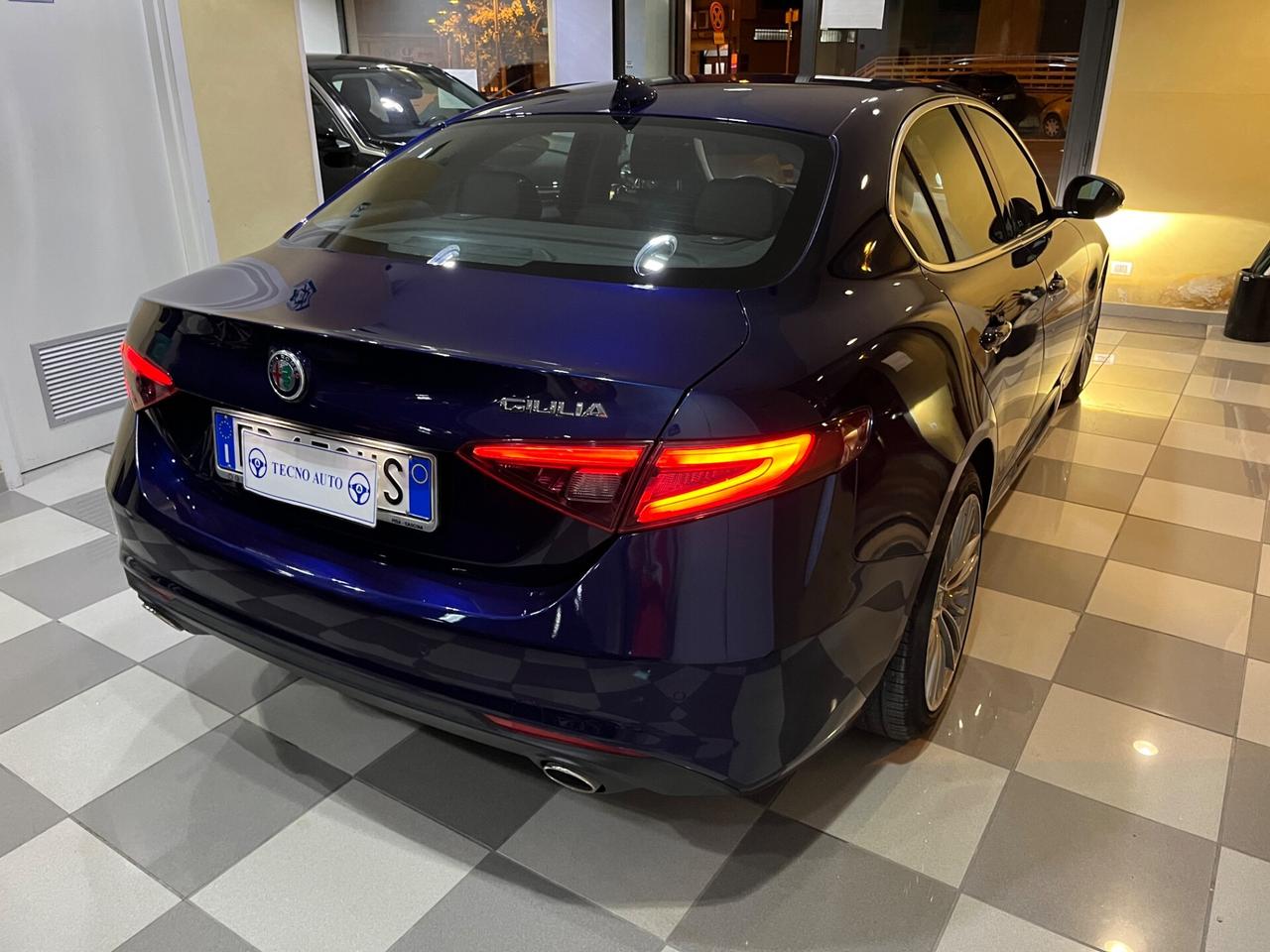Alfa Romeo Giulia 2.2 Turbodiesel 180 CV Super