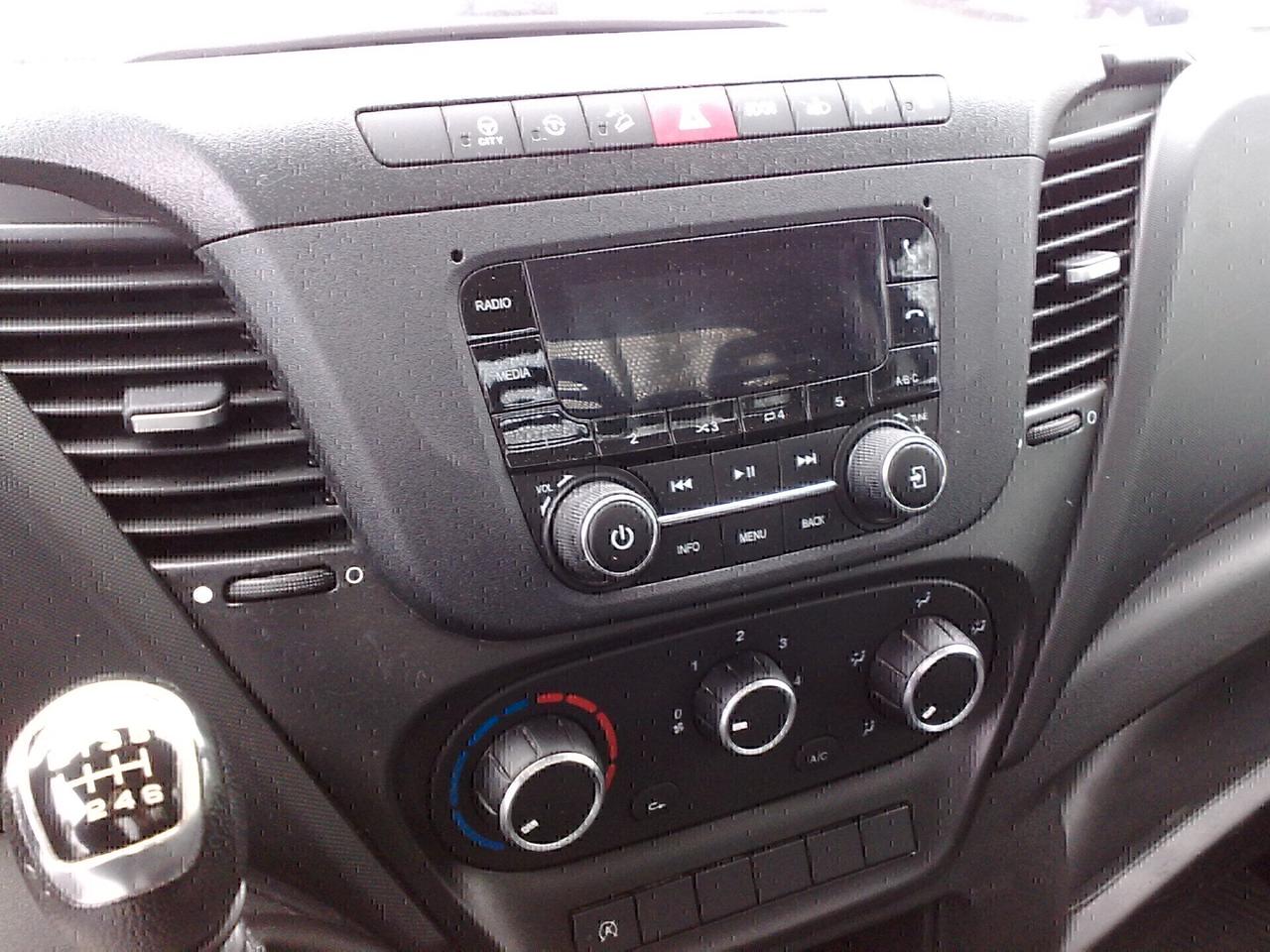 Iveco Daily 35c14 ribaltabile trilaterale - 2022