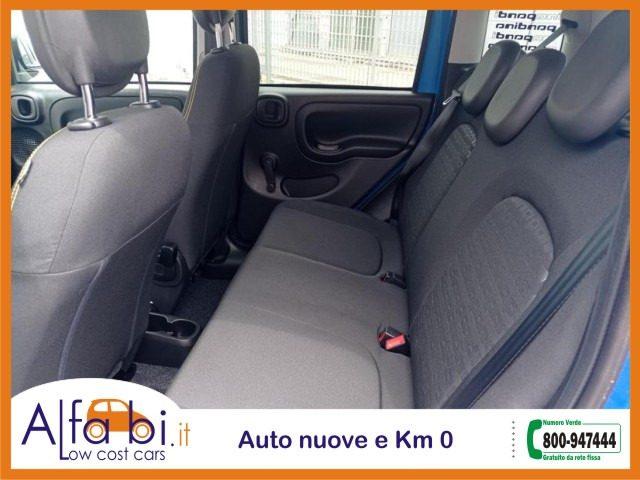 FIAT Panda 1.0 FireFly 70CV Hybrid Pandina (Cross Look)
