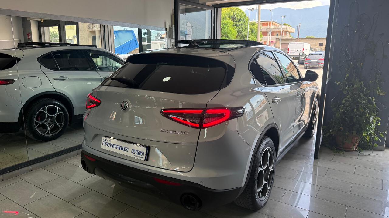 ALFA ROMEO STELVIO Q4 RESTYLING TETTO APRIBILE