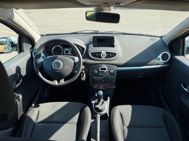 Renault Clio 1.2 16V 5 porte Dynamique