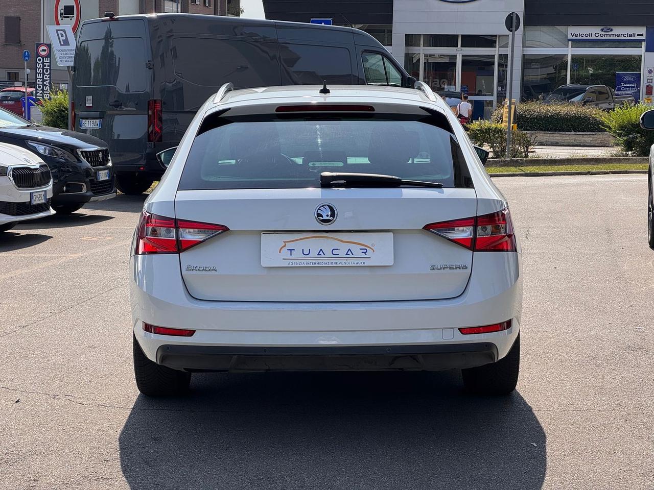 Skoda Superb Executive 2.0 TDI #12030