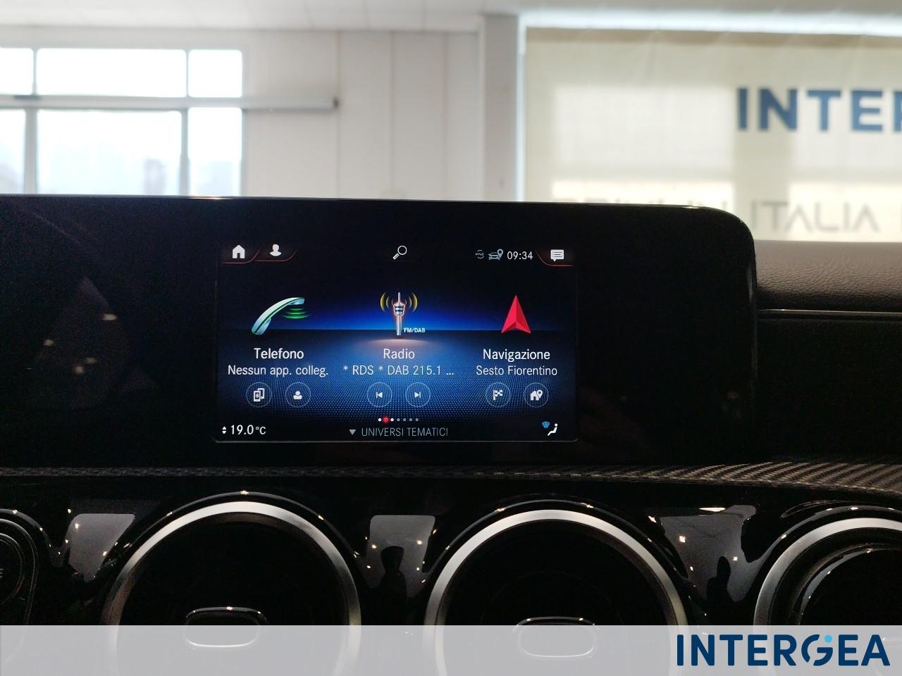 Mercedes-Benz A 180 d Business auto