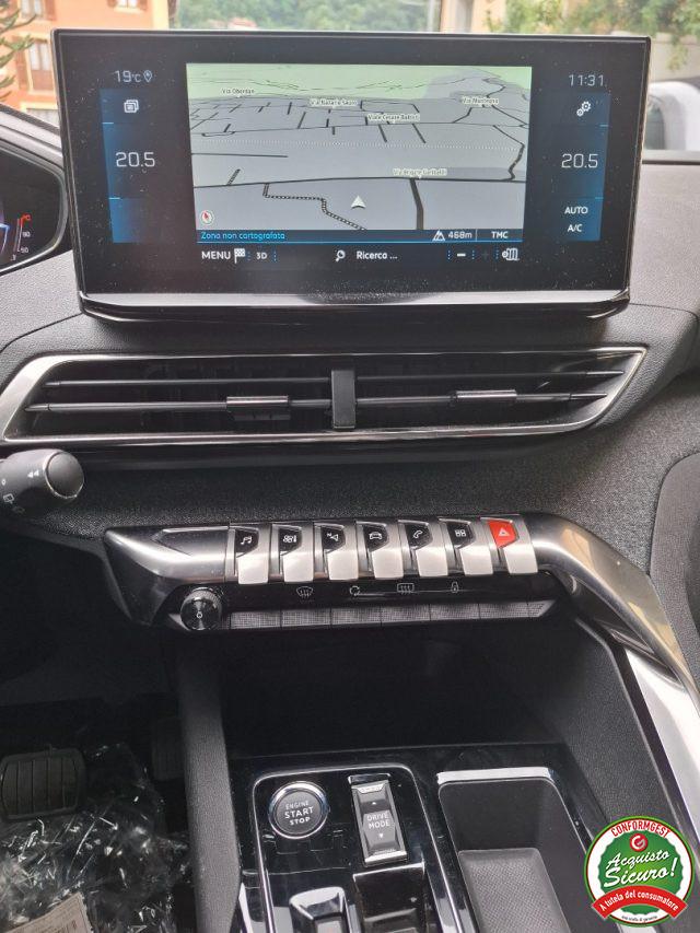 PEUGEOT 3008 BlueHDi 130 S&S EAT8 Allure Pack UNICO PROPR