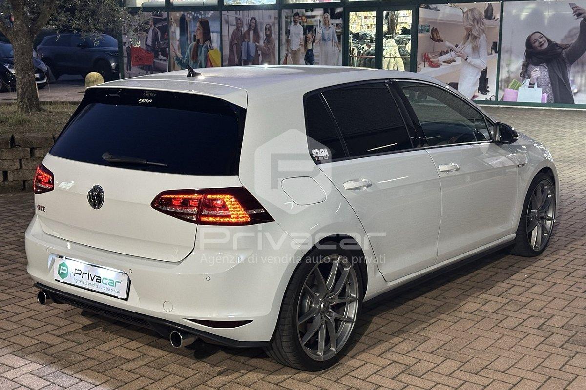 VOLKSWAGEN Golf GTI Performance 2.0 TSI DSG 5p. BlueMotion Technology