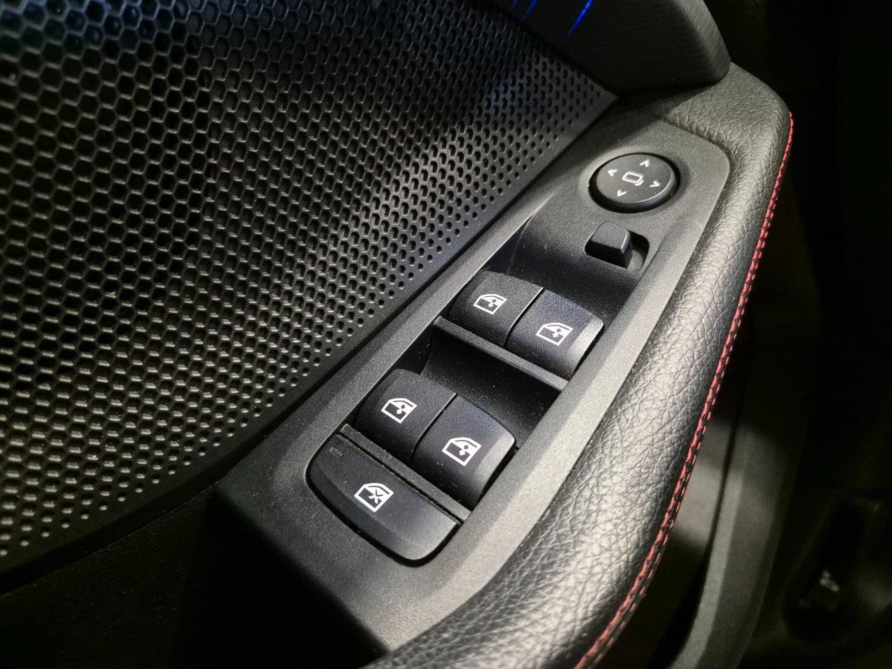 BMW 128 ti auto