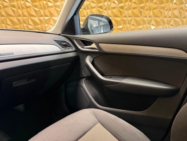 Audi Q3 2.0 tdi quattro 140cv