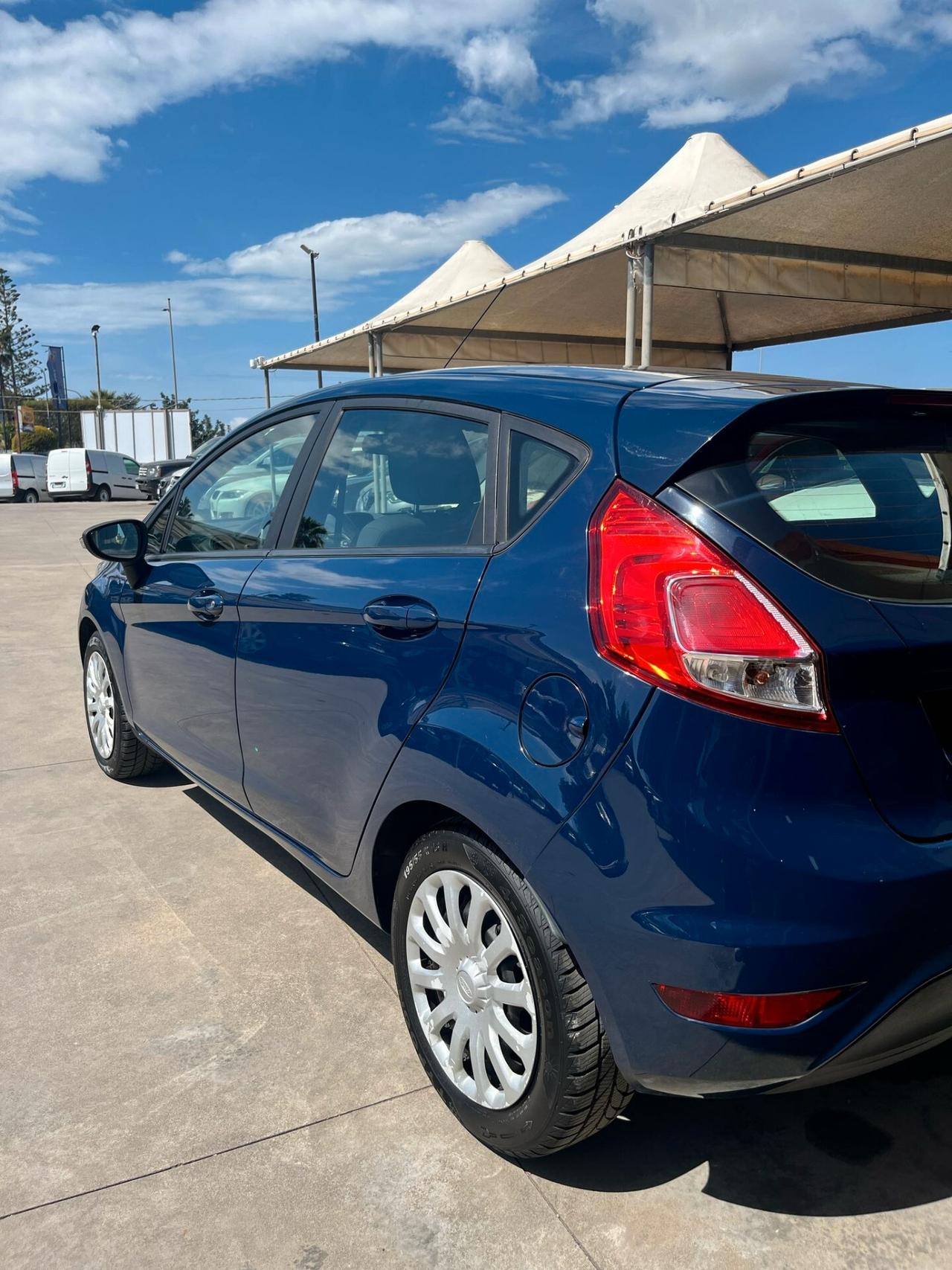 Ford Fiesta 1.5 TDCi 75CV 5 porte Titanium