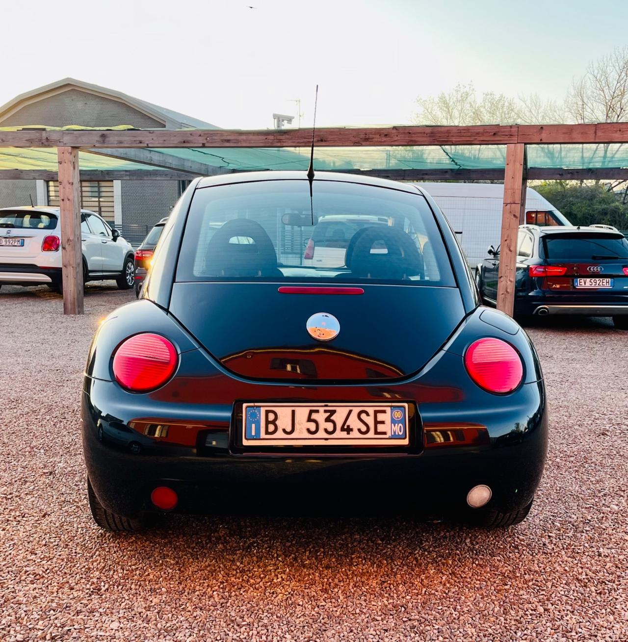 Volkswagen New Beetle 1.6